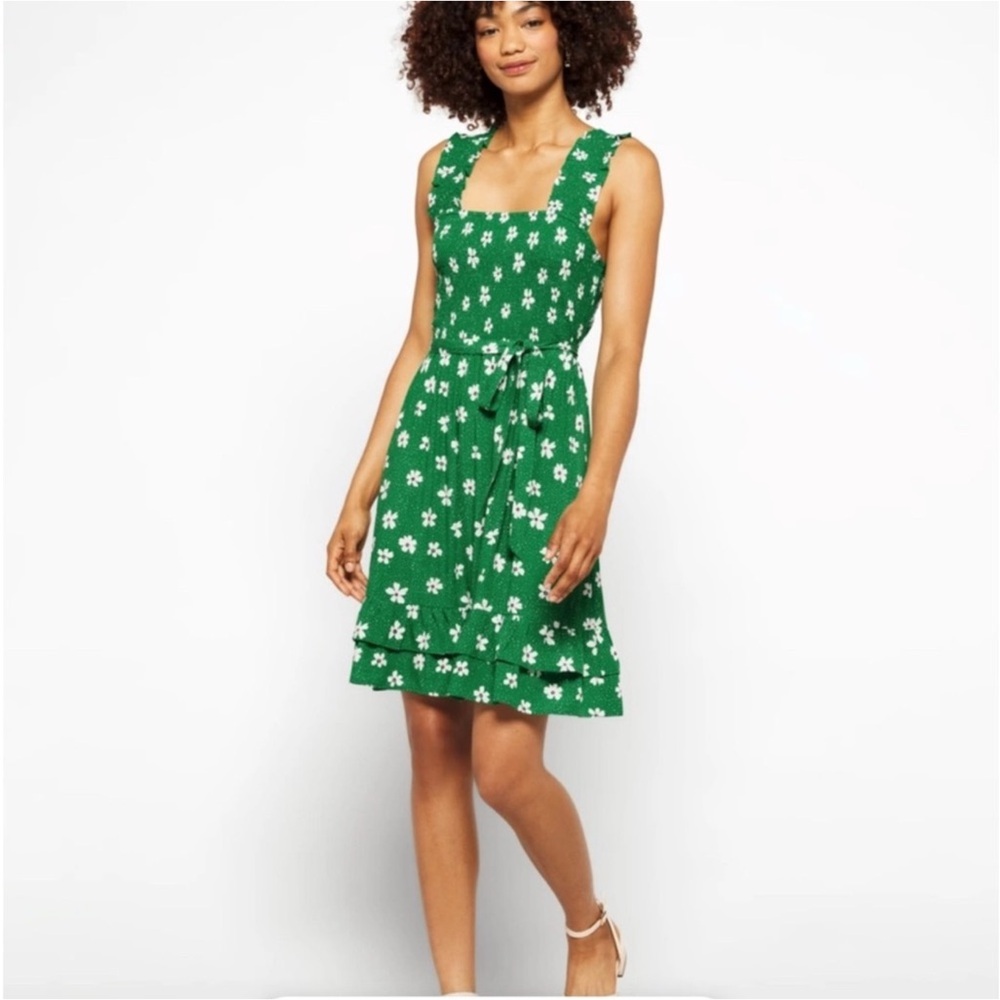 NWT DR2 Kelly Green Smocked Ruffle Strap Floral Dress Sz L